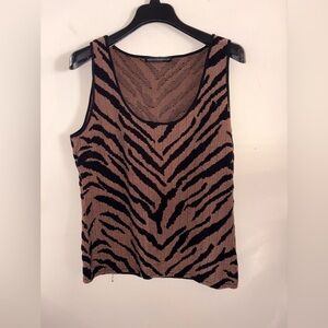 White House Black Market size XL